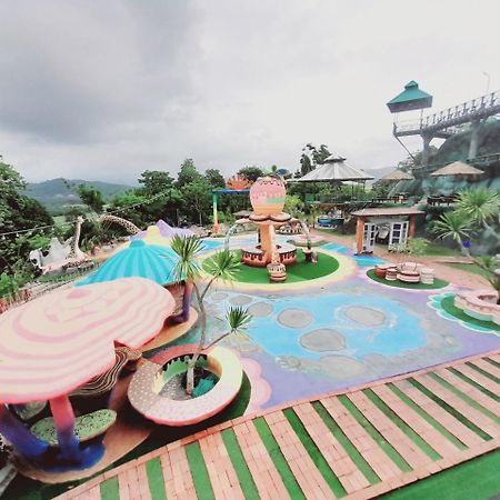 Bangmara Hill Hotel Takuapa Екстериор снимка